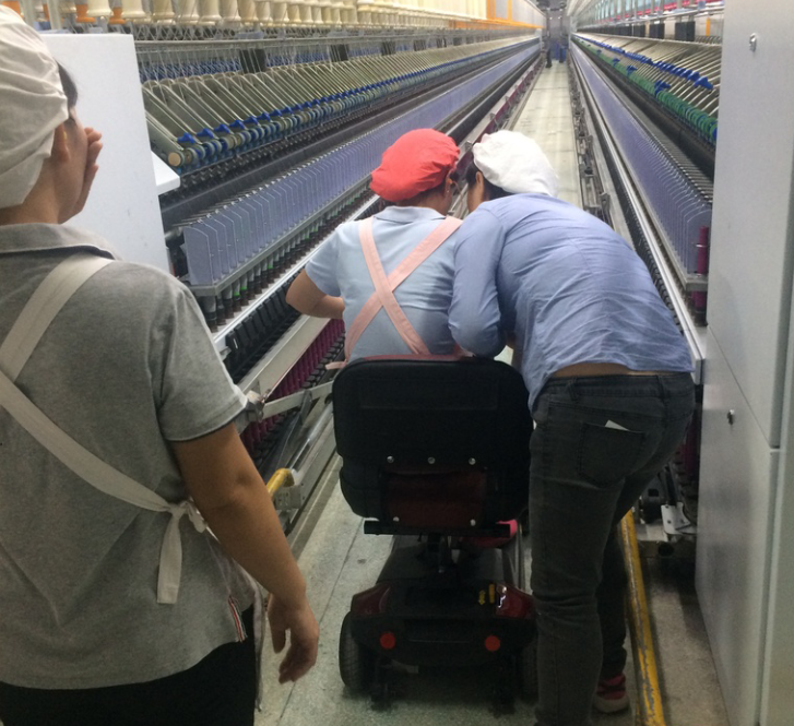 紡織廠的工作人員的秘密工具-四輪電動代步車[元亨電動]