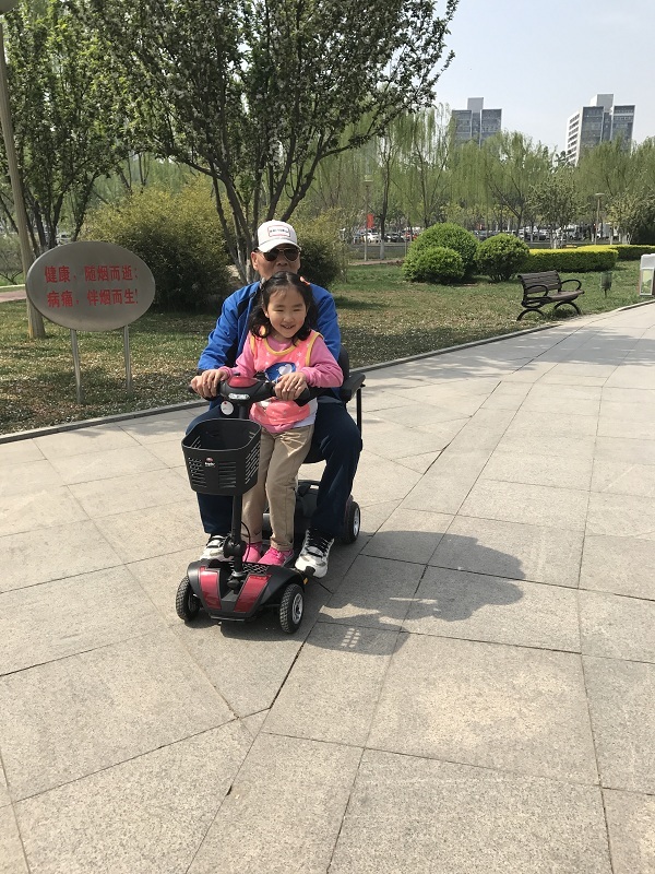 就待著家里，哪里也別去，對老年人好嗎？【元亨電動】