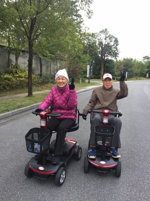 O1CN018M0N9Z2Jle4taBQcV_!!0-rate.jpg_400x400.jpg O1CN018M0N9Z2Jle4taBQcV_!!0-rate.jpg_400x400.jpg