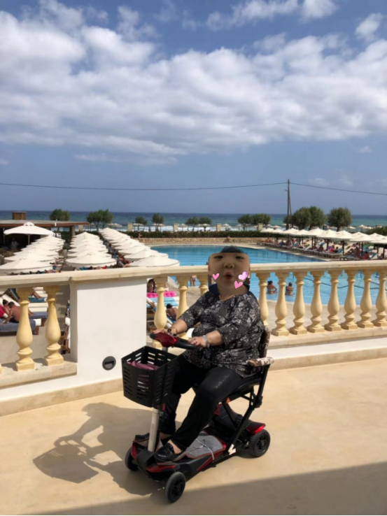 智能電動折疊代步車 智能電動折疊代步車