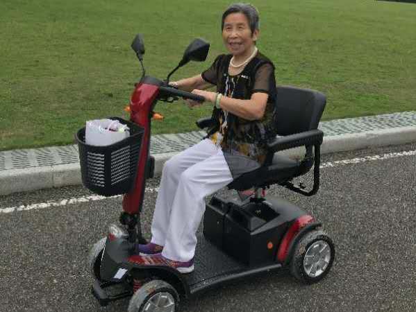 電動代步車